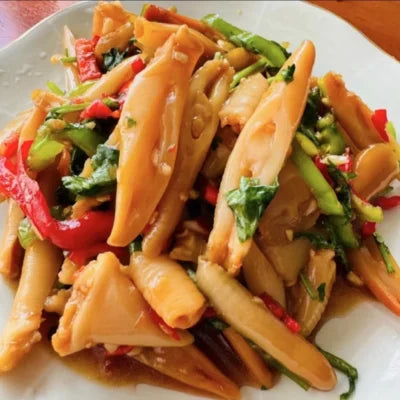 Sashimi-grade geoduck